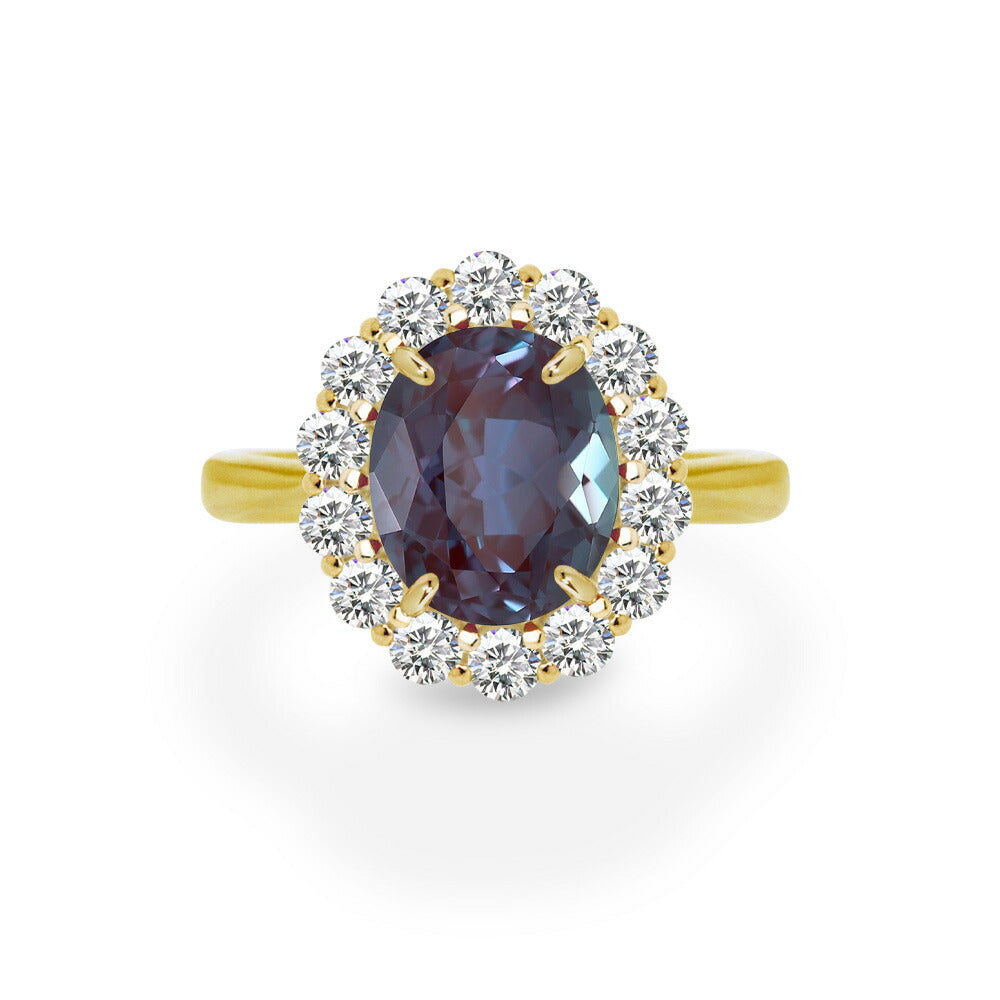 約6.8ct ラボグロウン・アレキサンドライト オーバル ヘイローリング:K18イエローゴールド・白背景商品写真