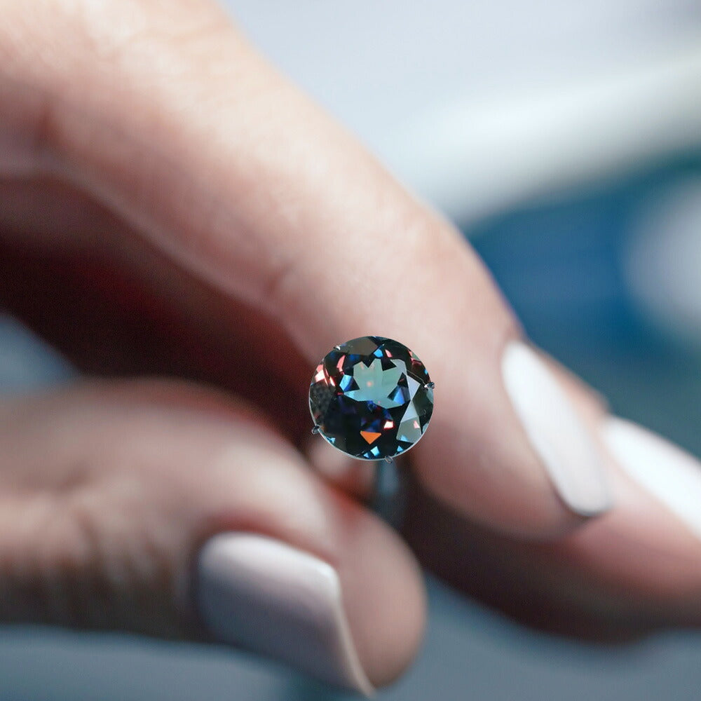 1.5ct ラボグロウン・アレキサンドライト ラウンド 一粒ネックレス:ラウンドカットのストーン詳細