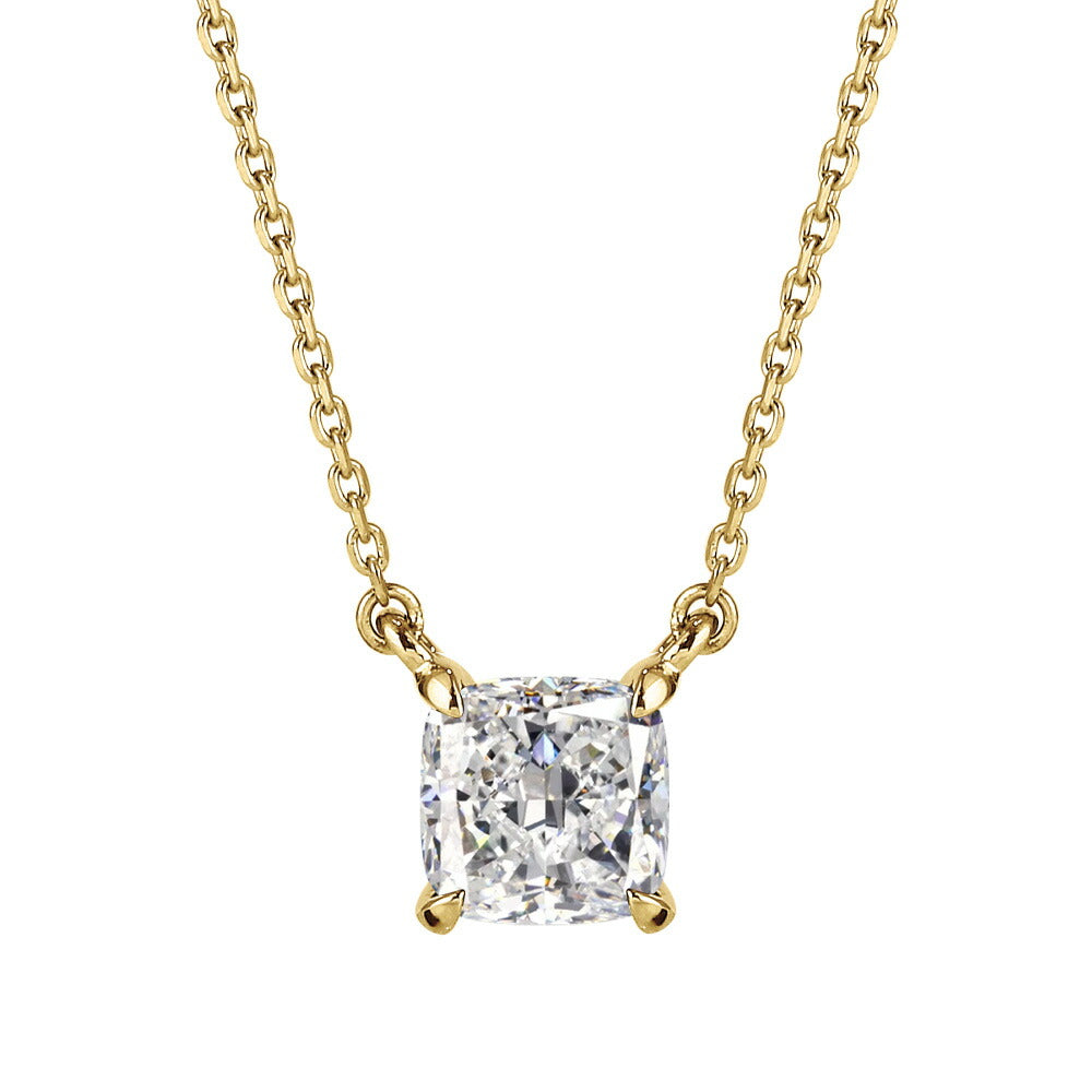 Pt900/K18 モアサナイト クッションカット 一粒ネックレス|0.5ct・1ct 白背景の商品画像