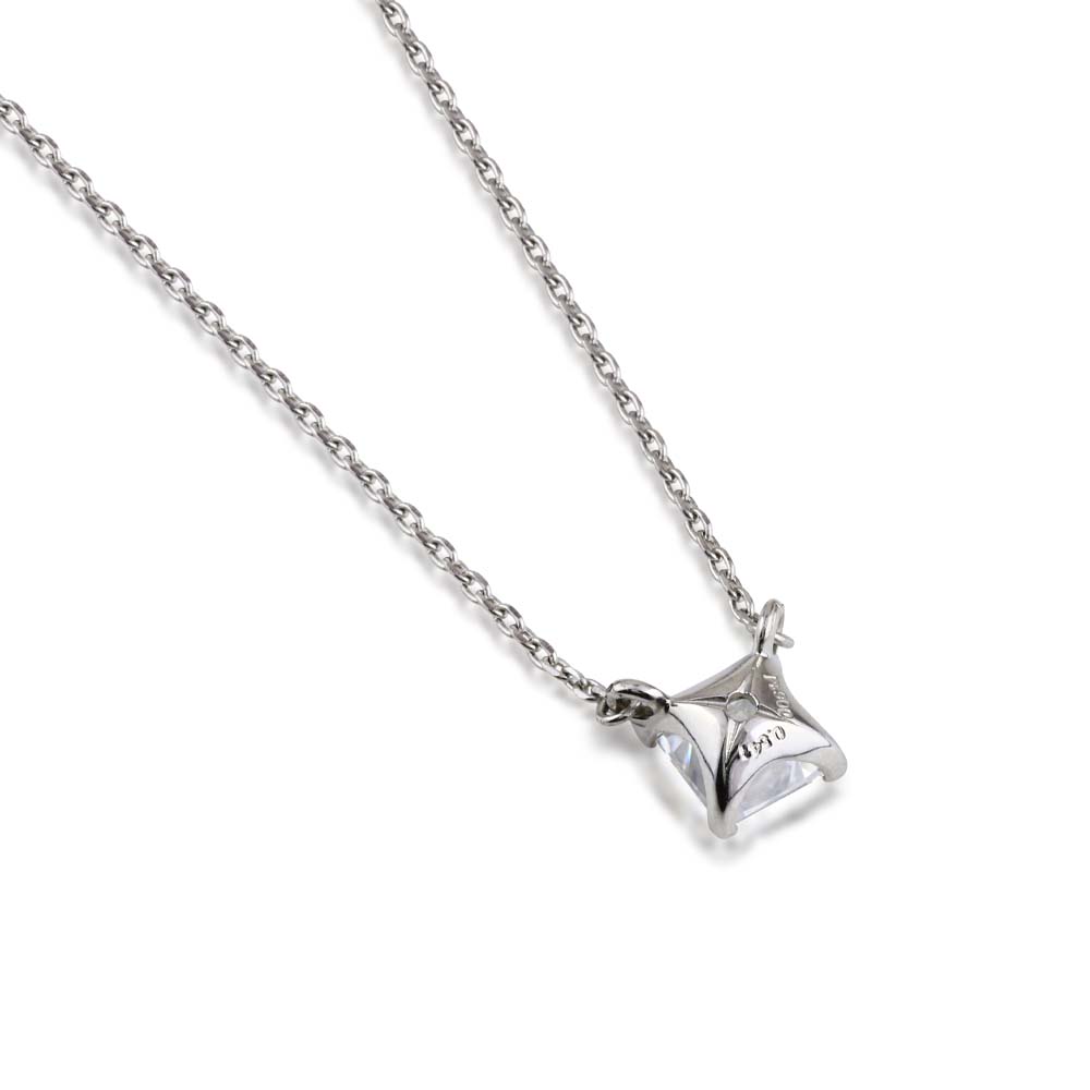 Pt900 モアサナイト プリンセスカット ネックレス|0.3ct・0.5ct・1ct 商品詳細・サイズ
