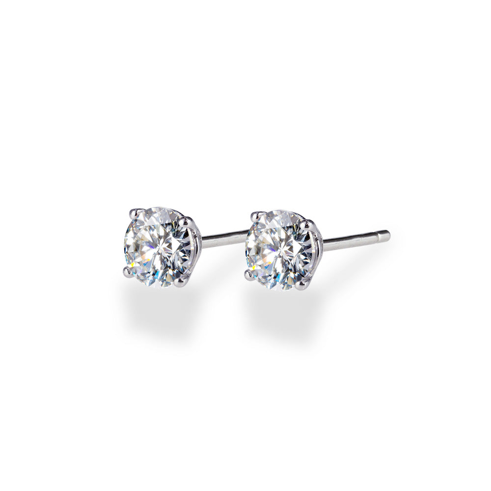 SV925 4本爪 CZスタッドピアス|片耳ダイヤ換算0.3ct・0.5ct・1ct相当 白背景商品写真