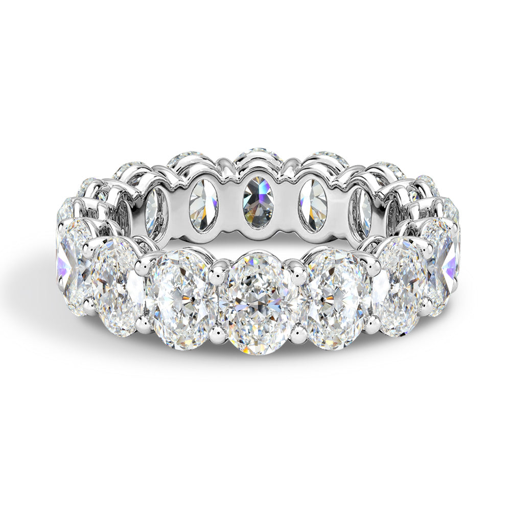 約3.5〜4.5ct オーバル ラボグロウンダイヤモンド フルエタニティリング