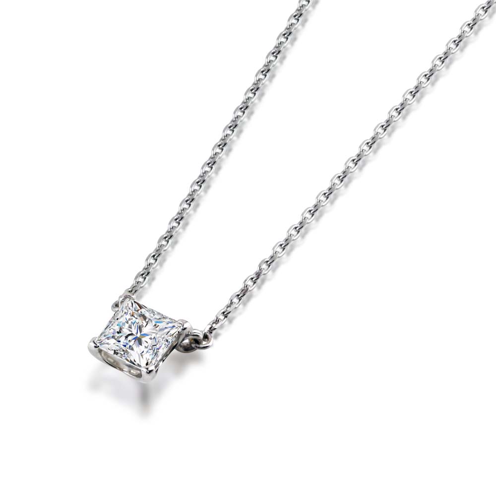 Pt900 モアサナイト プリンセスカット ネックレス｜0.3ct・0.5ct・1ct 白背景の商品画像