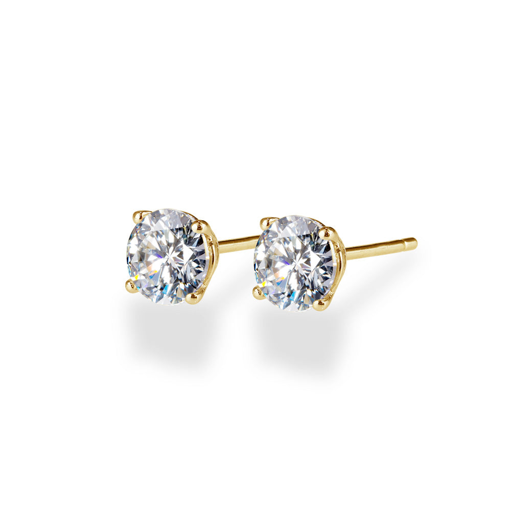 SV925 4本爪 CZスタッドピアス｜片耳ダイヤ換算0.3ct・0.5ct・1ct相当 白背景商品写真