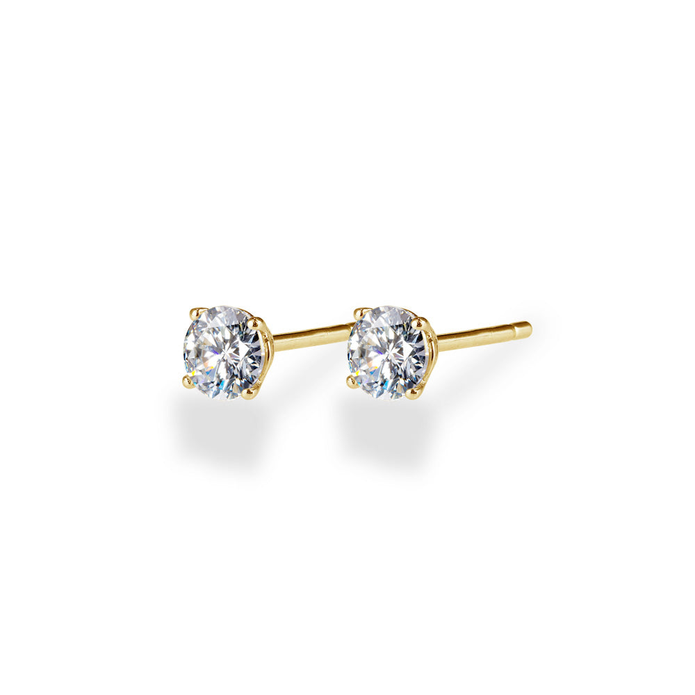 SV925 4本爪 CZスタッドピアス｜片耳ダイヤ換算0.3ct・0.5ct・1ct相当 白背景商品写真